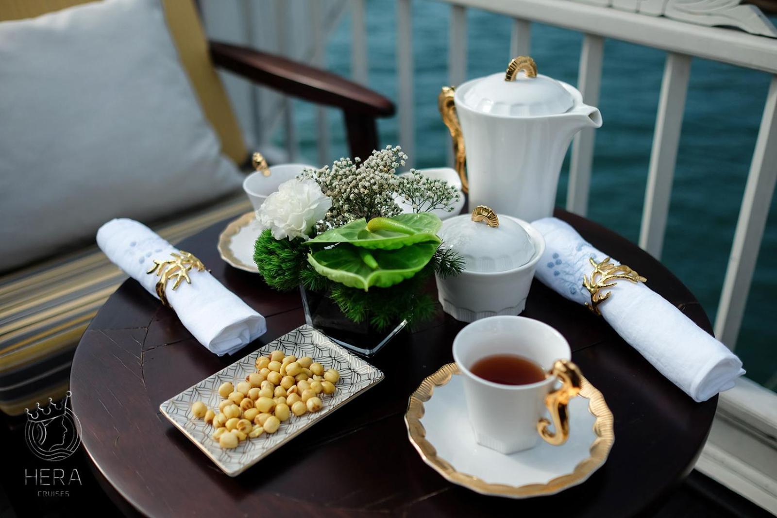 Hera Grand Luxury Cruise Hạ Long Ngoại thất bức ảnh