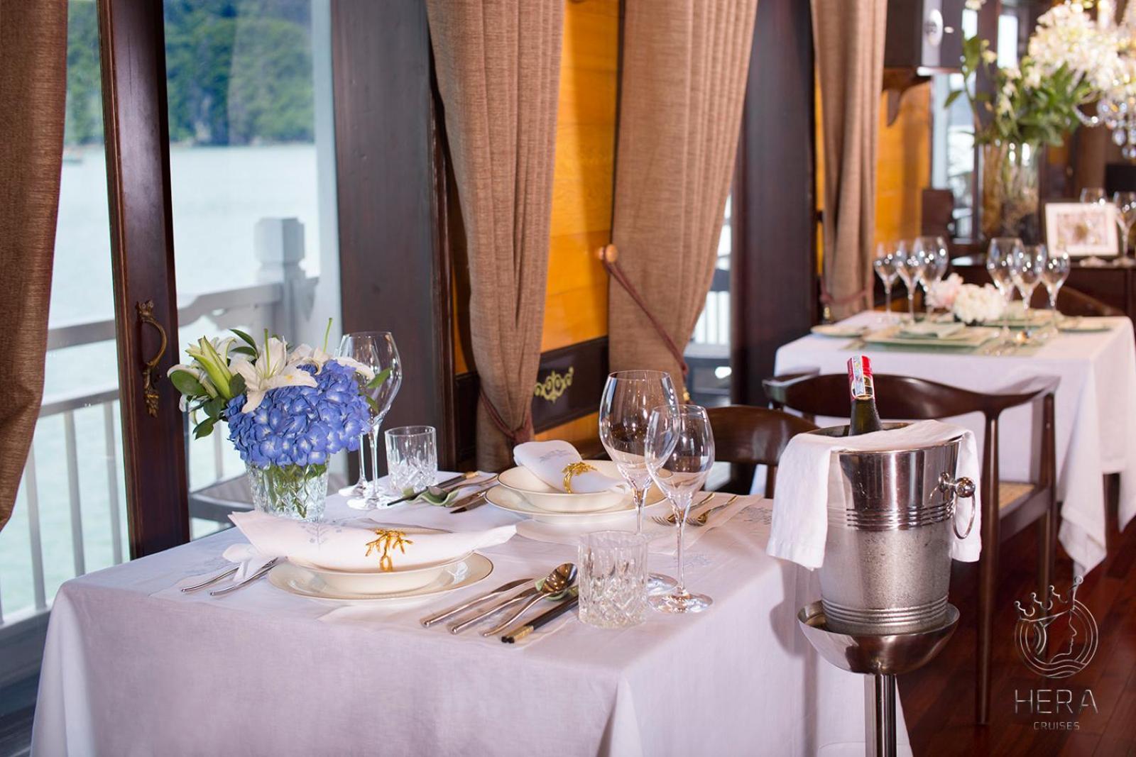 Hera Grand Luxury Cruise Hạ Long Ngoại thất bức ảnh