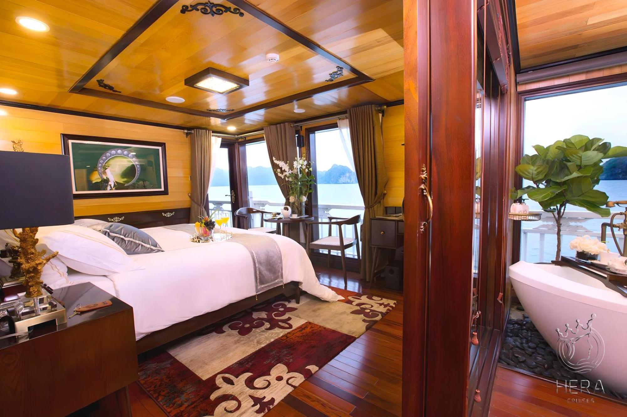 Hera Grand Luxury Cruise Hạ Long Ngoại thất bức ảnh